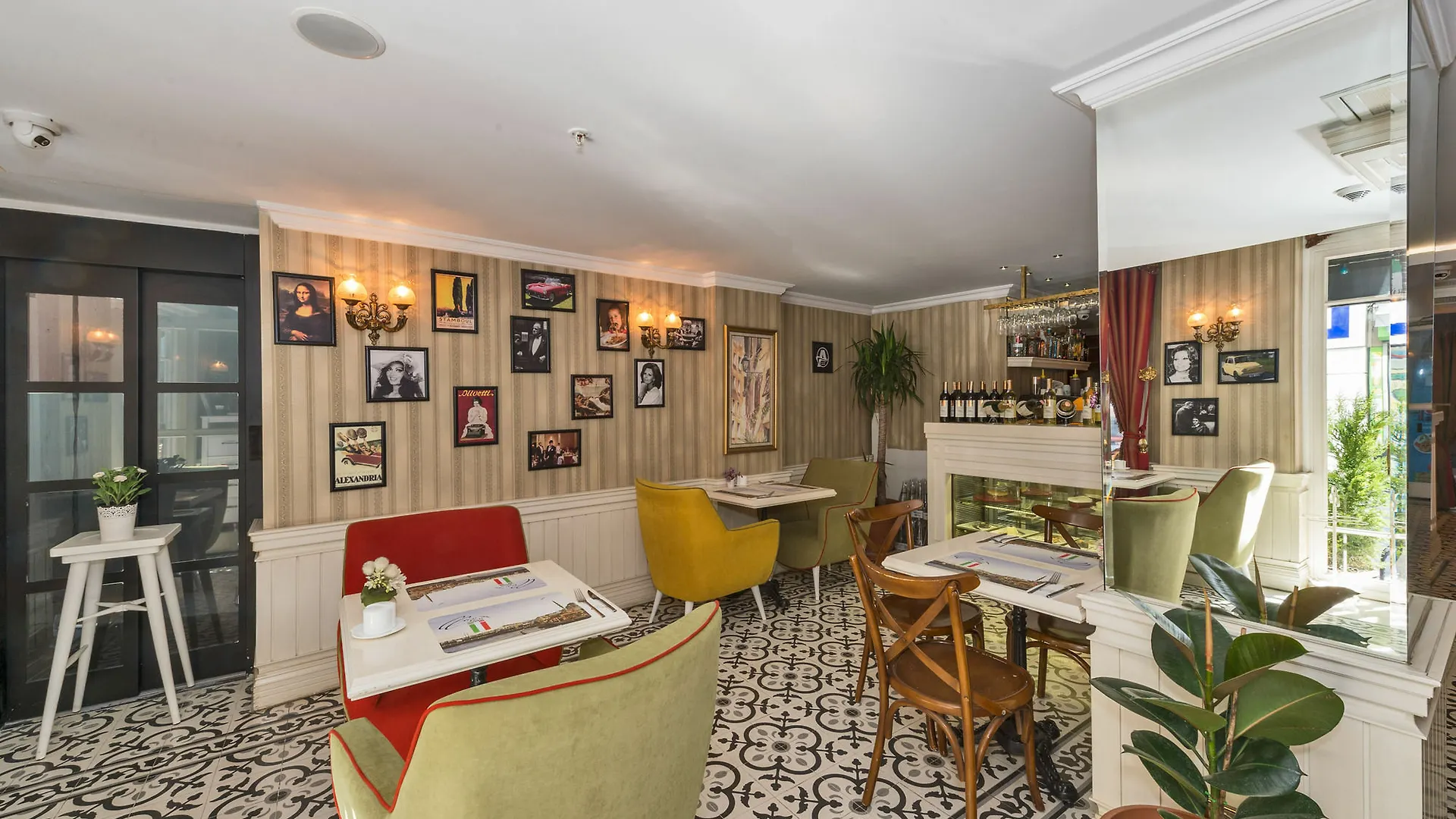 Alpek Hotel Istambul Turquia