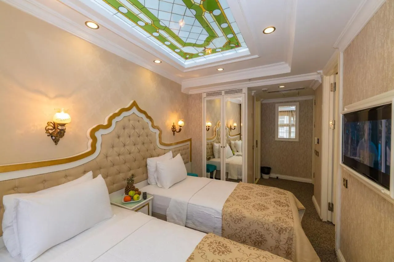 Alpek Hotel Istambul 3*,